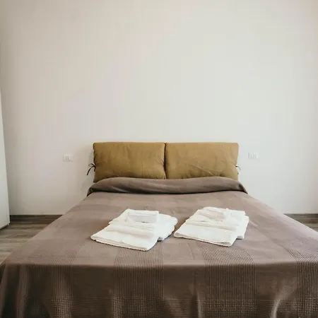 Al 13 - Lakeside Leisure & Business Stresa