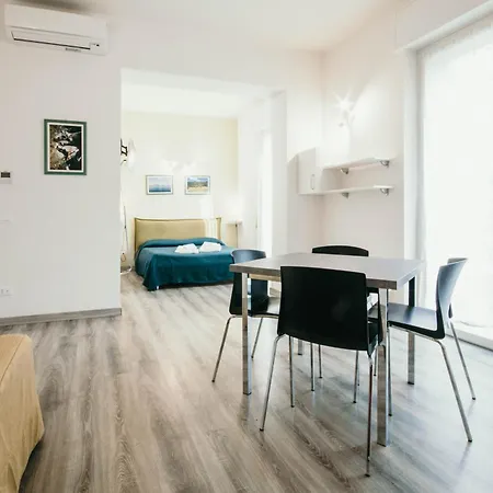 Al 13 - Lakeside Leisure & Business Appartement *