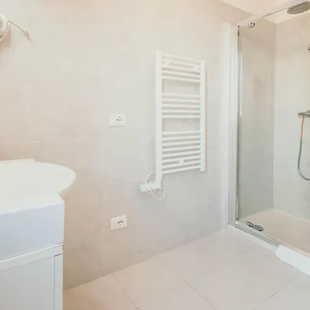 Apartmán Al 13 - Lakeside Leisure & Business Stresa