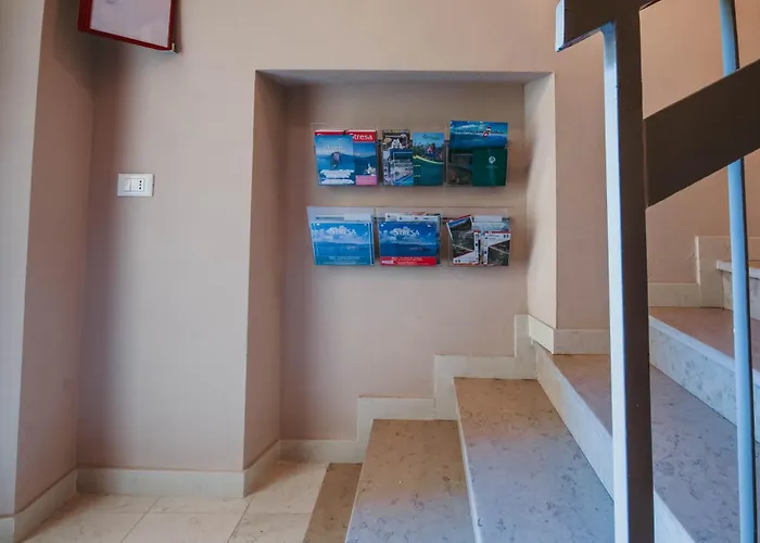 Al 13 - Lakeside Leisure & Business * Stresa