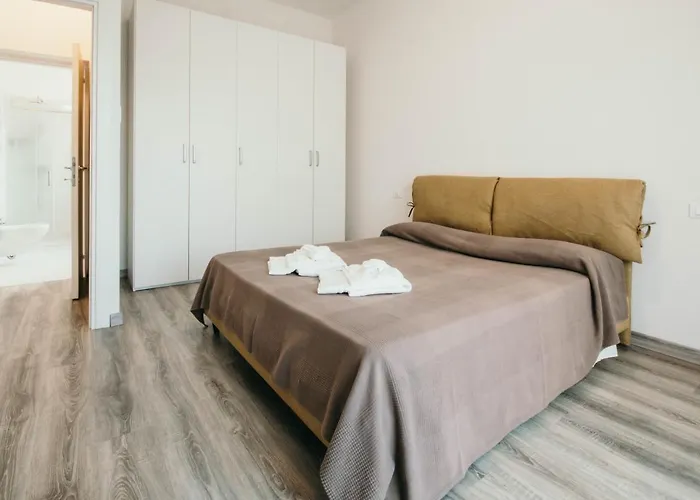 Apartament Al 13 - Lakeside Leisure & Business *