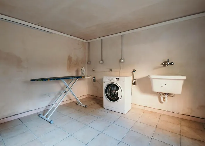 Al 13 - Lakeside Leisure & Business * Stresa